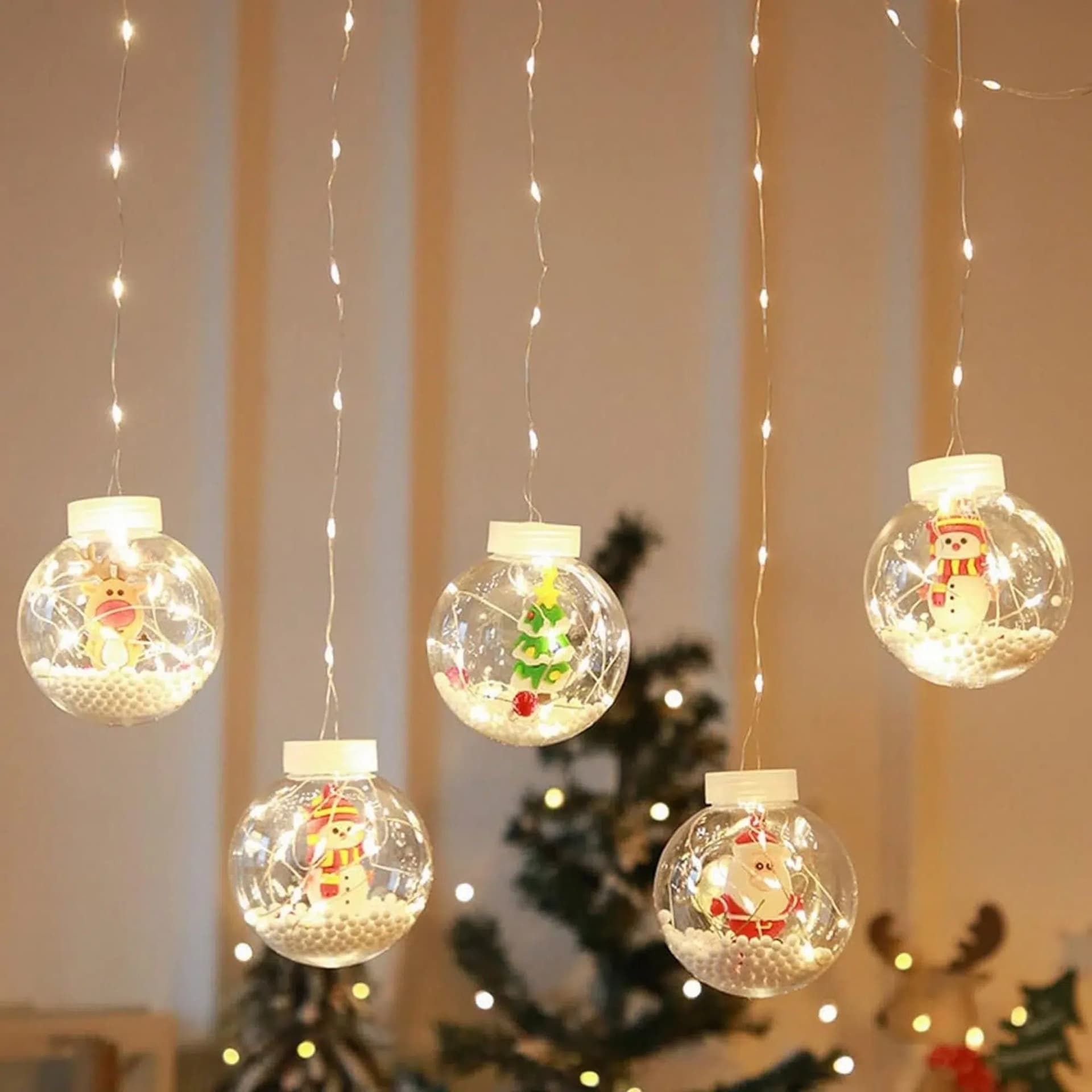 Lampada Decorativa A Led Con Pupazzo Di Neve, Albero Di Natale E Sfere Luminose thumbnail 7